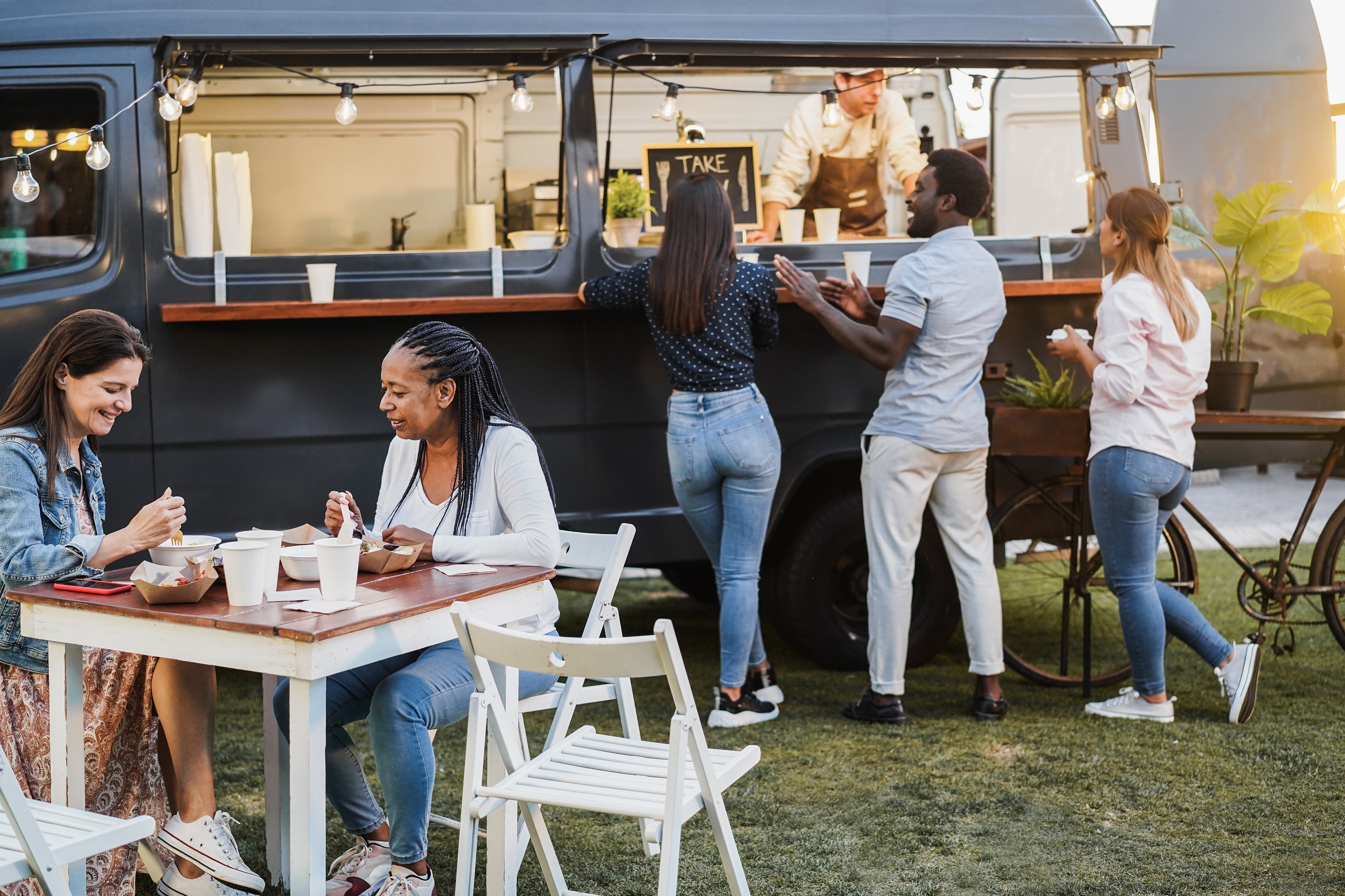 Why Bagasse Is the New Gold Standard for Summer Food Festivals