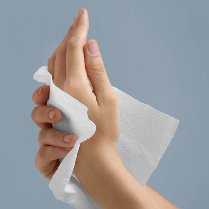 Essuie-mains Scott Essential Universal Plus en rouleau - 1 épaisseur, blanc, 425 pi, 12 rouleaux/caisse