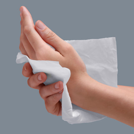 Kleenex Premier Kitchen Paper Towels (13964) - Cloth-Like Softness, White, 70 Sheets/Roll, 24 Rolls/Case