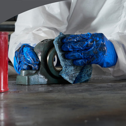 WypAll Oil, Grease & Ink Cloths (33352) - Brag Box, Lint-Free Towels, Blue, 180 Sheets/Box, 1 Box/Case
