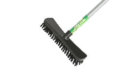 Brosse à récurer sols et terrasses - 25 cm, avec manche métallique de 122 cm, vendue à l'unité